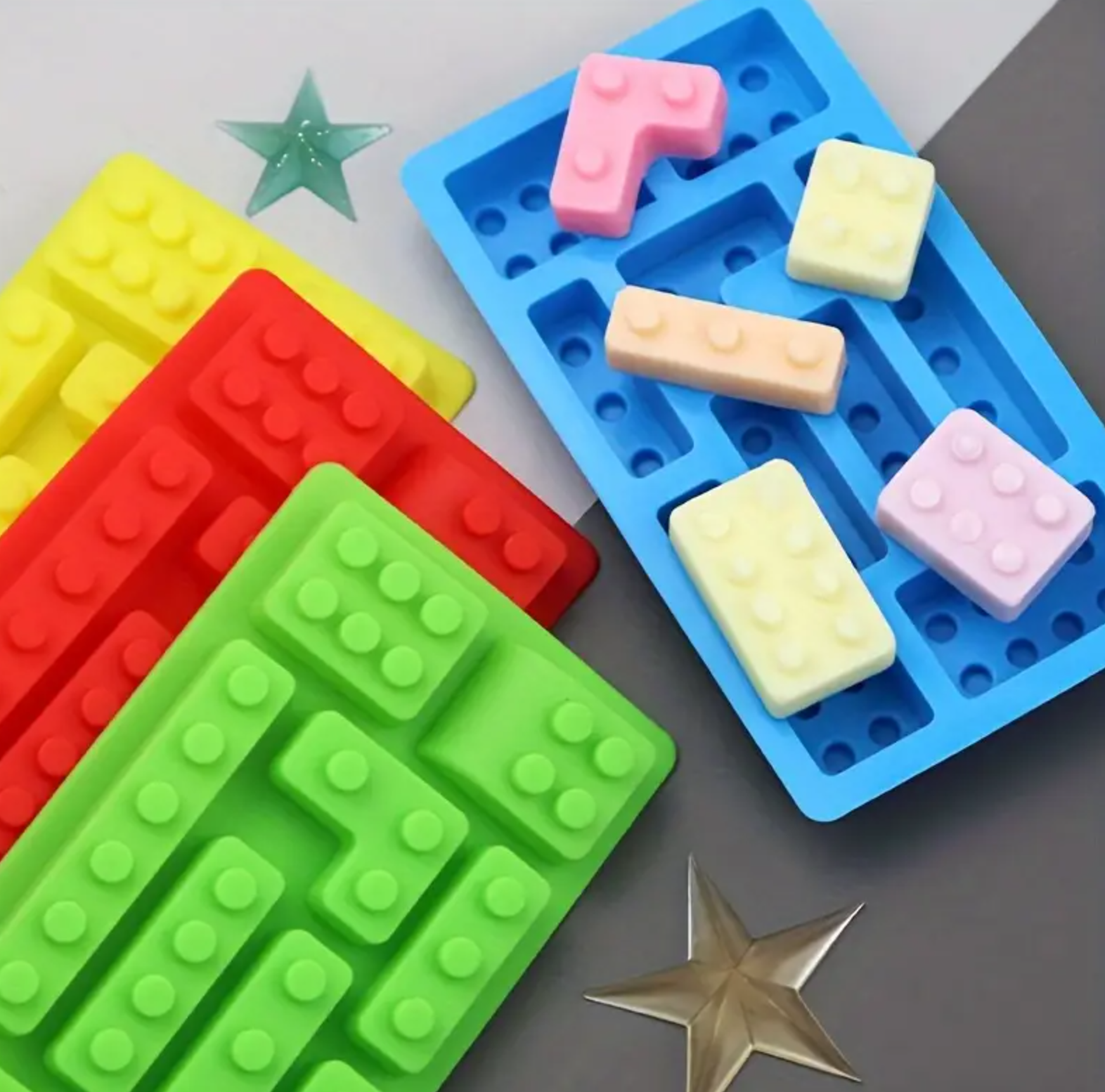Forma din silicon pentru ciocolata de casa, Zola®, model cuburi LEGO, rosie, 14.5x8 cm Forma din silicon pentru ciocolata de casa, Zola®, model cuburi LEGO, rosie, 14.5x8 cm